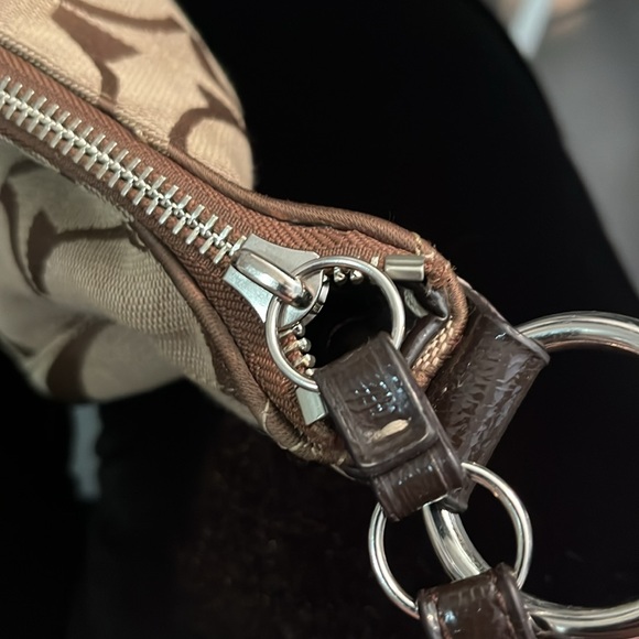 Coach logo canvas bag with dust bag - Picture 10 of 17